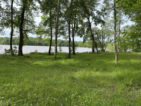 Land, Benton, KY