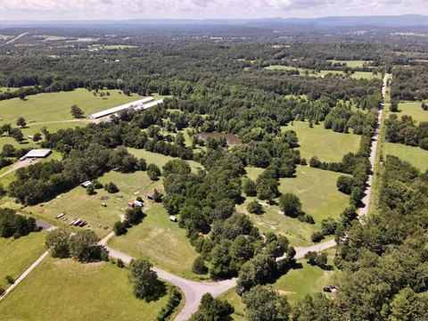 73 Acres Family Farm - Lamar