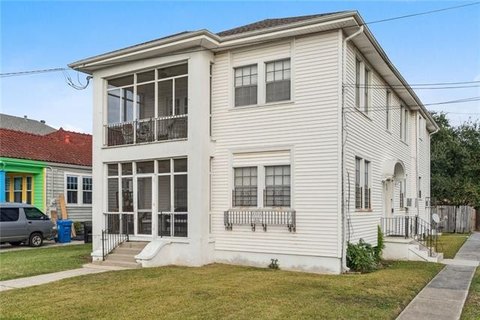 Spacious Triplex in New Orleans