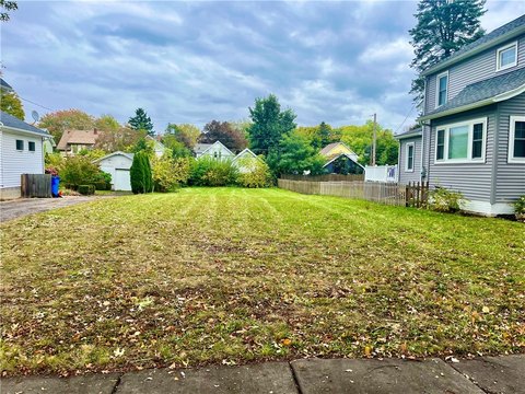 Residential Lot in North Winton