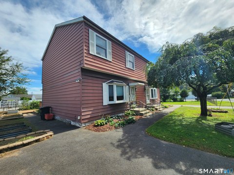 Side-by-Side Duplex with Six Bedrooms