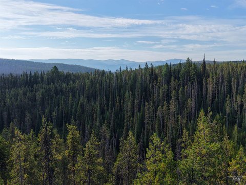 Land, Dixie, ID