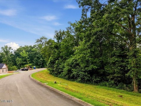 LAND - Russellville, TN
