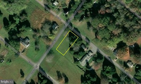 Residential Lot in Longview Beach