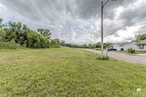 Residential Lots in Junction City