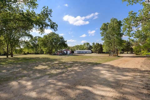 Land, Plevna, KS