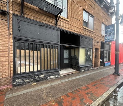 Mixed-Use Building in JOSANA Neighborhood