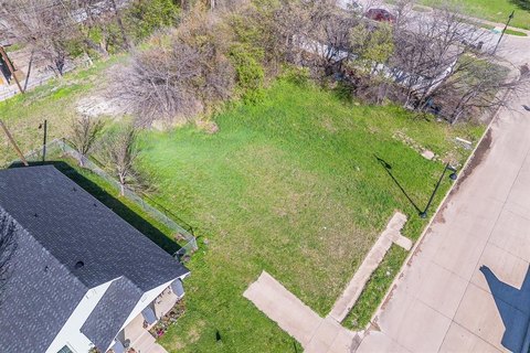 Residential Lot in Growing Area
