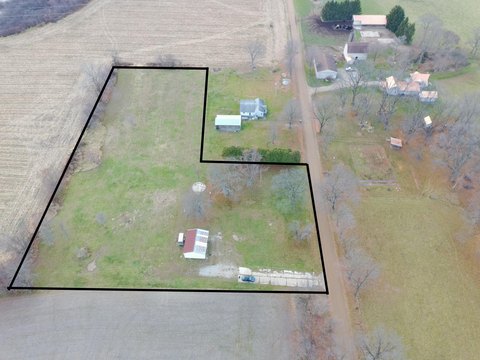 Buildable Lot with Pole Barn