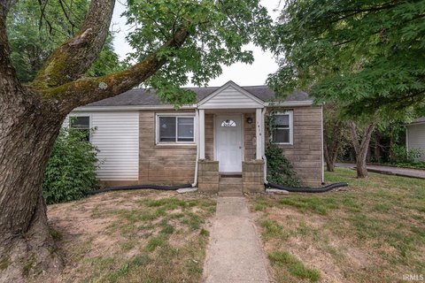 Duplex-Style Income Property with ADU