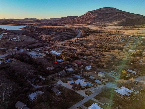 Land with Bath Lake Views