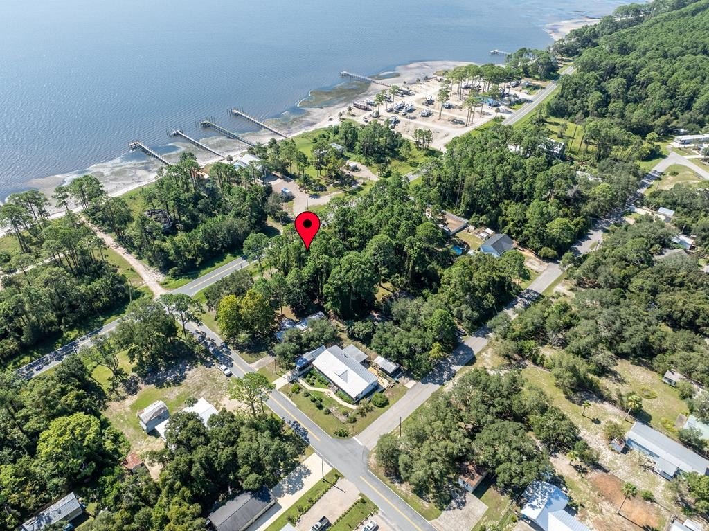 Bay View Lot in Lanark