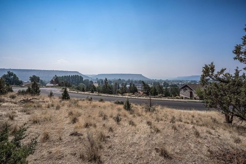 LAND - Prineville, OR