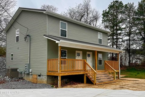 Well-Maintained Duplex in Athens, TN