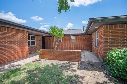 Remodeled Duplex With Long-Term Value