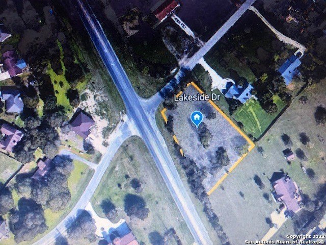 Residential Land in McQueeney, TX