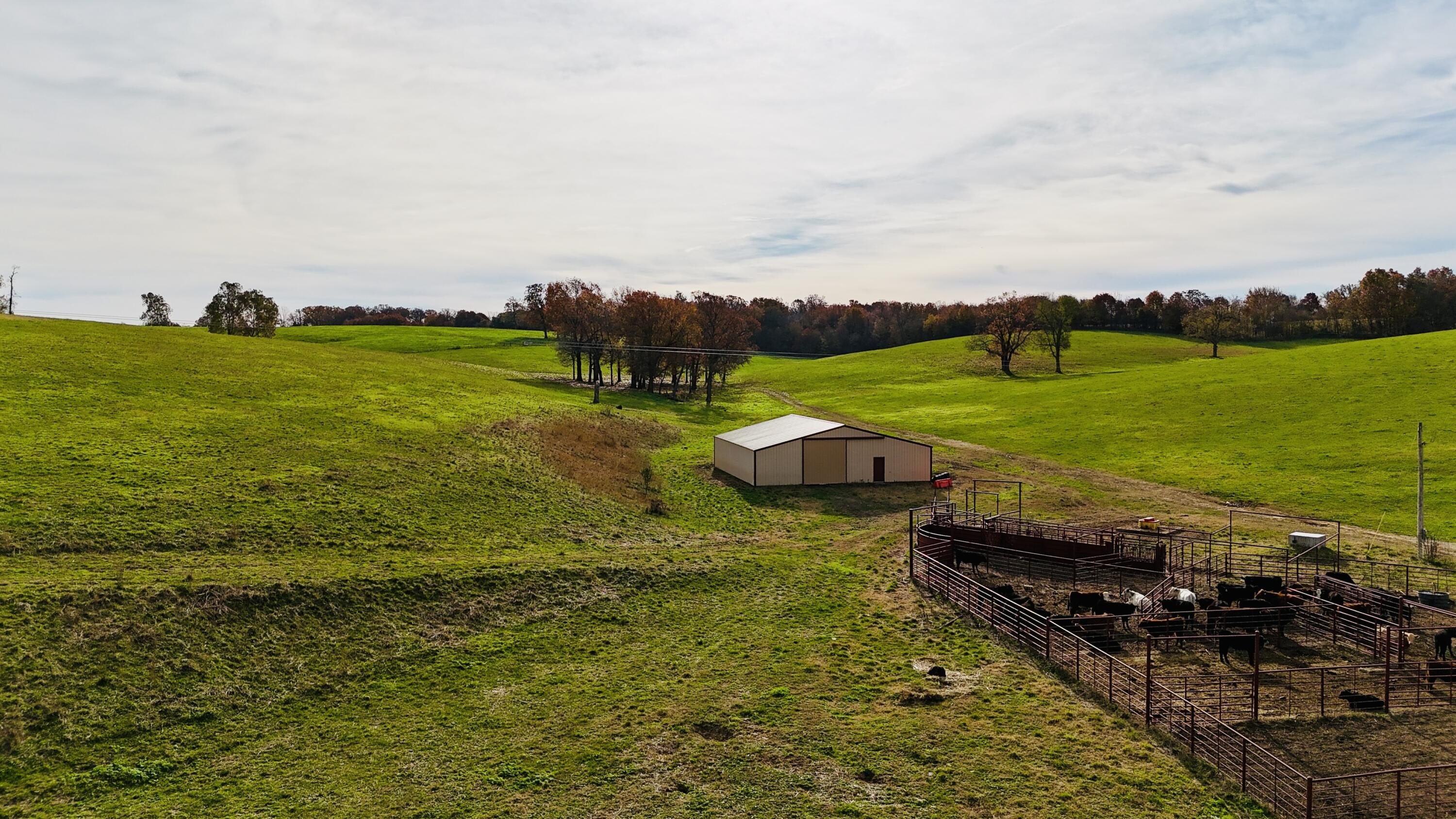 Missouri Ranch with Creek Frontage