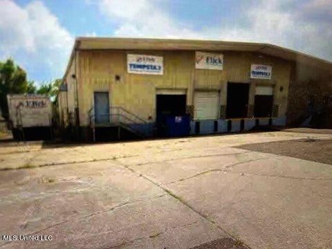 Distribution Center in Jackson, MS