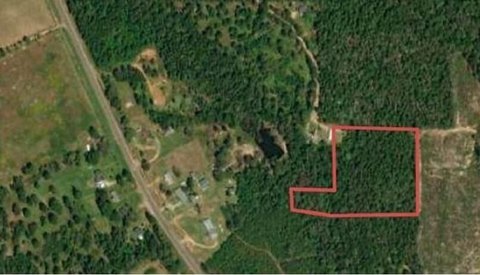 Unrestricted Wooded Land
