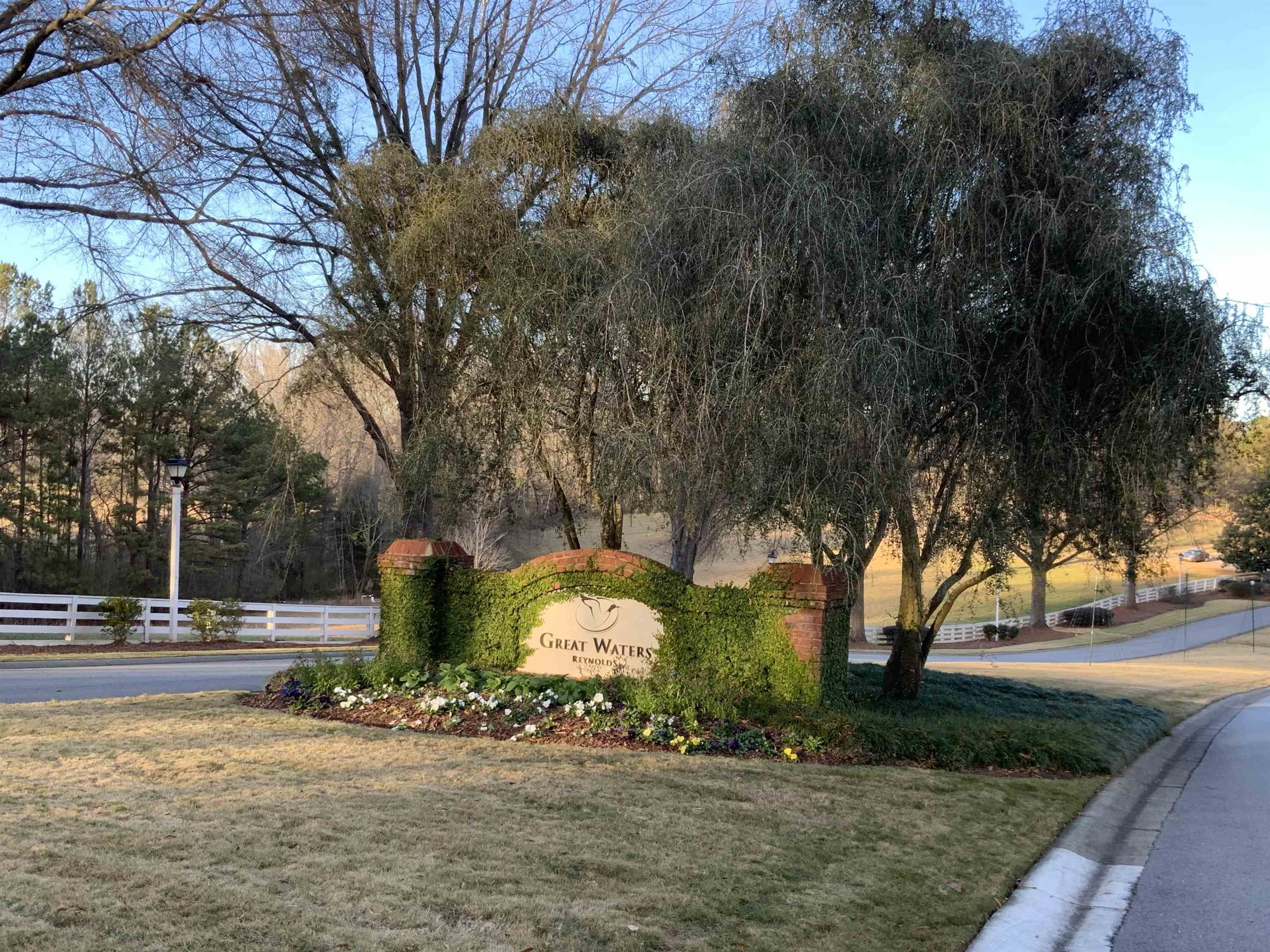 Reynolds Great Waters Corner Lot