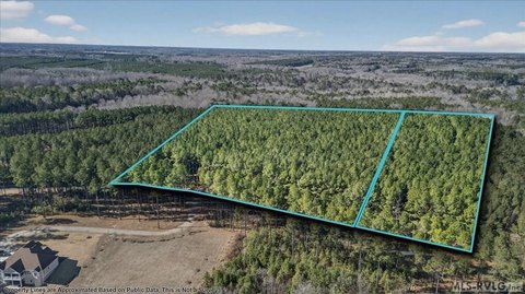 Spacious Acreage in Lake Gaston