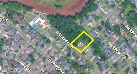 Residential Lot in Coveted Location