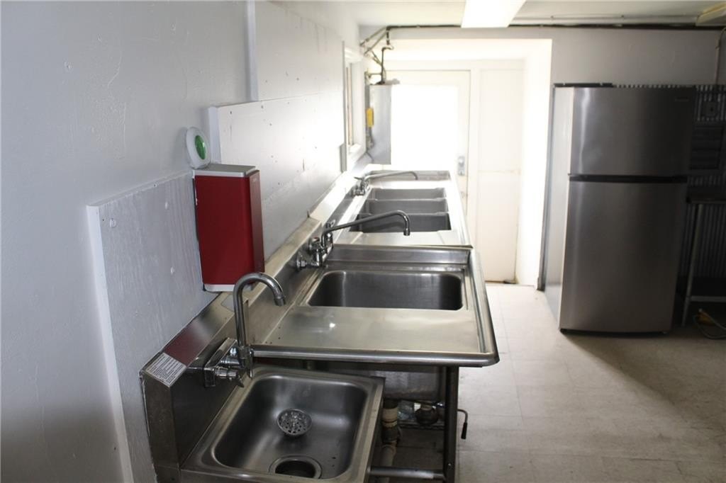 Picture 9