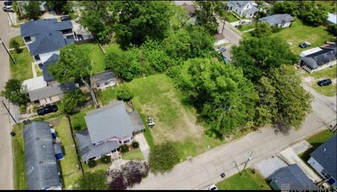 Land, Baton Rouge, LA