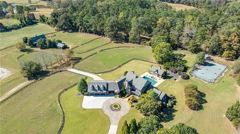 Equestrian Estate in Milton, Georgia