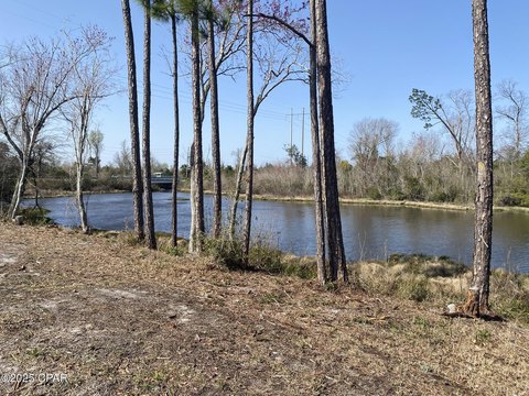 Lakefront Lot in Panama City