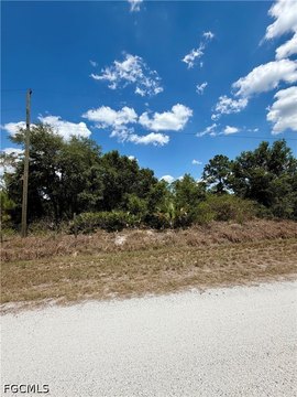 LAND - Clewiston, FL