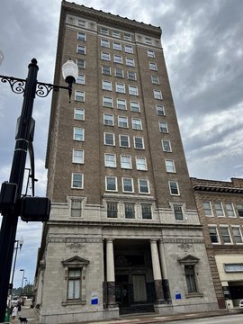 Downtown Huntington Office Space