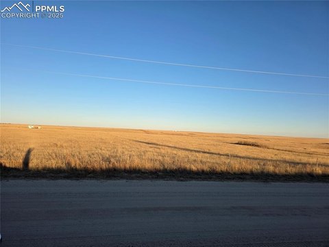 40 Acres of Land in Yoder