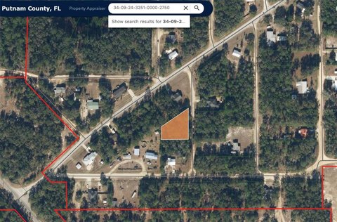 Residential Land in Interlachen, Florida