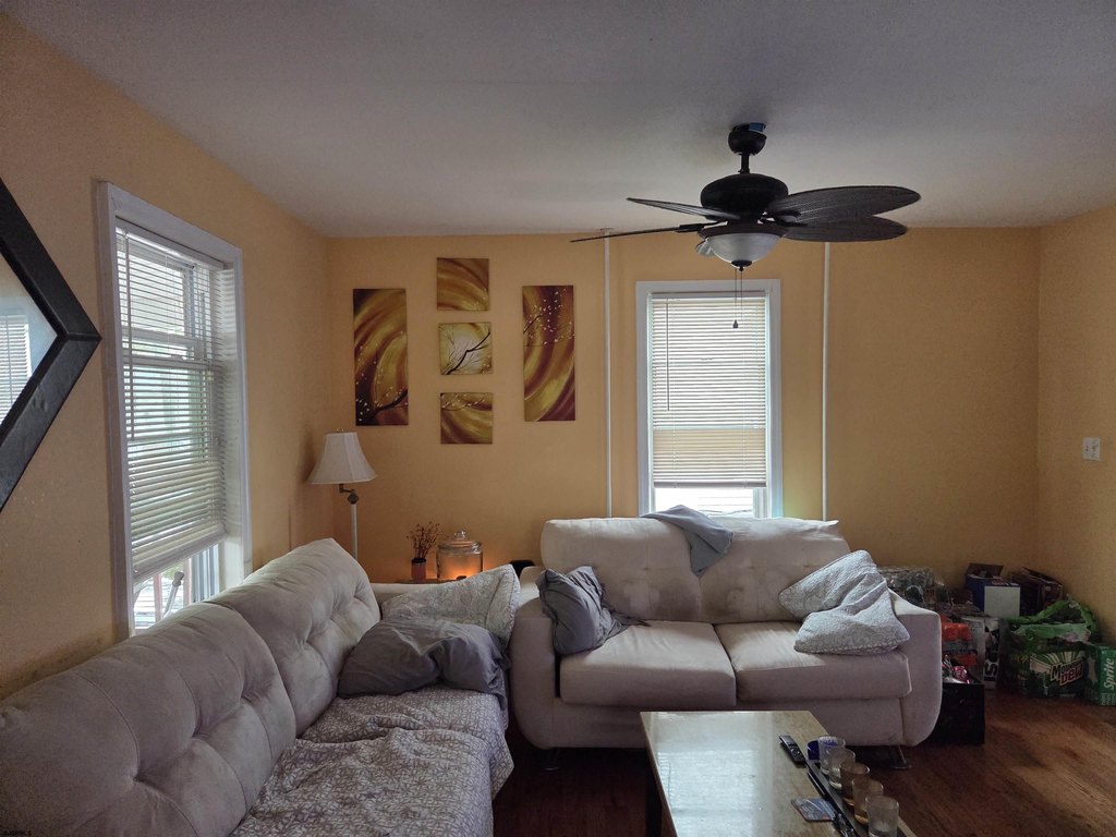 Picture 10