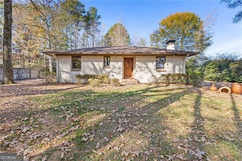 Suwanee Commercial Building For Sale