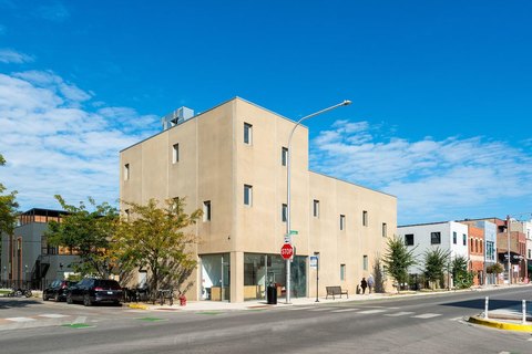 West Town Live-Work Space