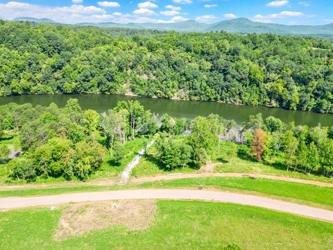 Waterfront Land in Hardy, Virginia