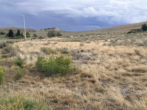 Land, Cody, WY