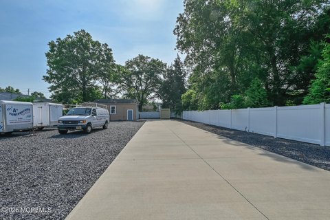 Commercial Property with Business Potential