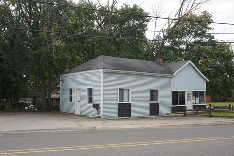 Kalamazoo Retail Corner on M96