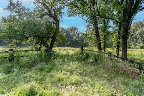 Land in Wisconsin's Driftless Area