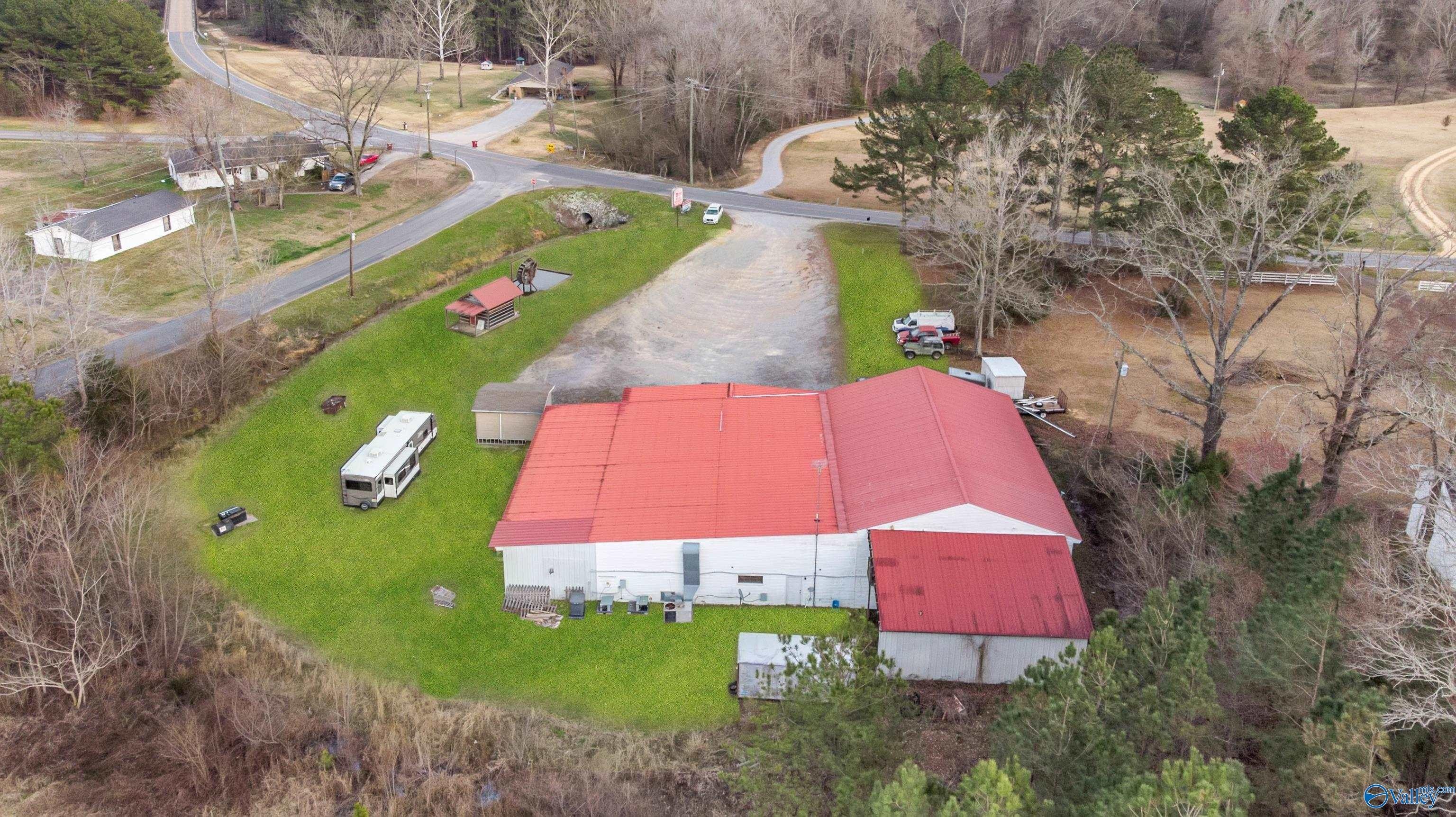 Hamilton Commercial Property with Apartment