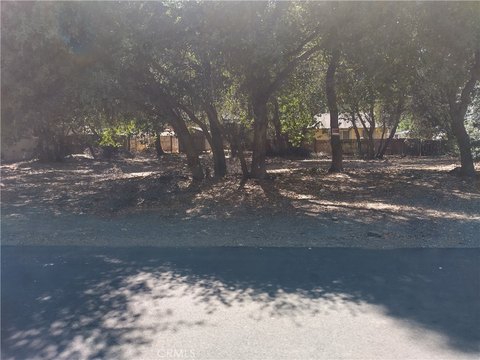 LAND - Clearlake, CA