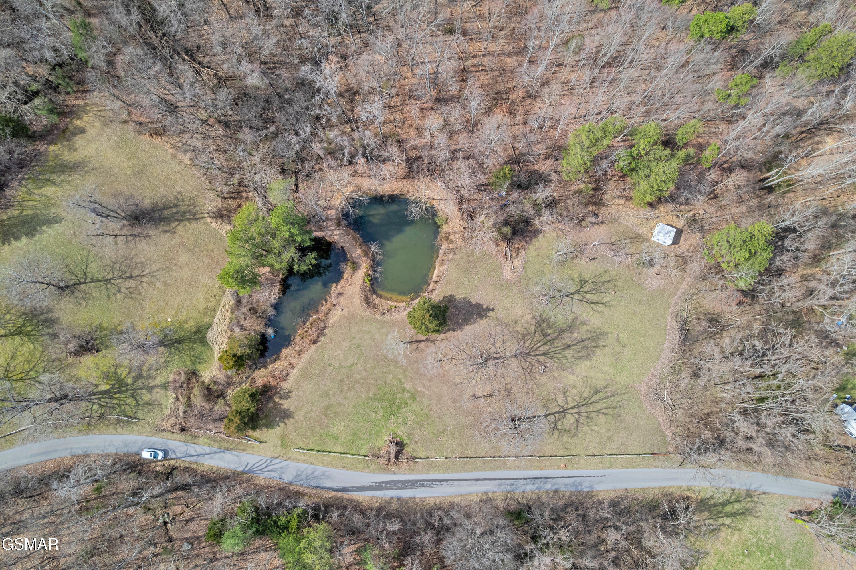 Unrestricted Land in Dandridge, TN