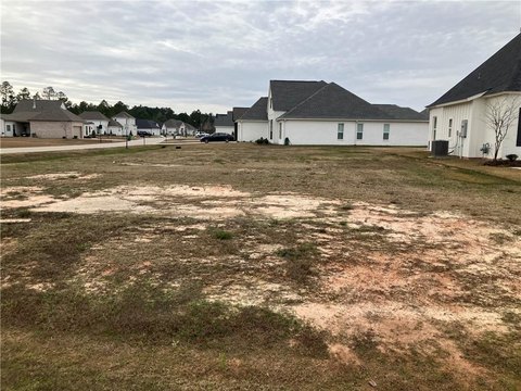 Land, Madisonville, LA