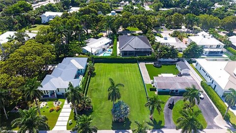 Land, NAPLES, FL