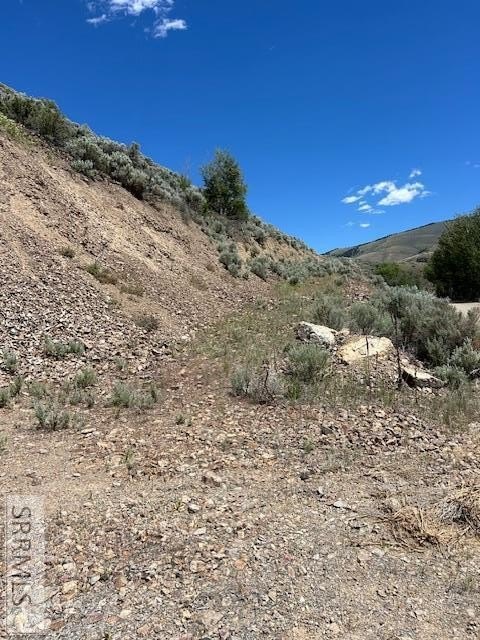 40 Acres Bordering Public Land