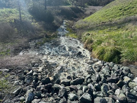 Hunting Land with Hot Spring