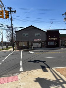 Eatontown Retail Strip Mall Space